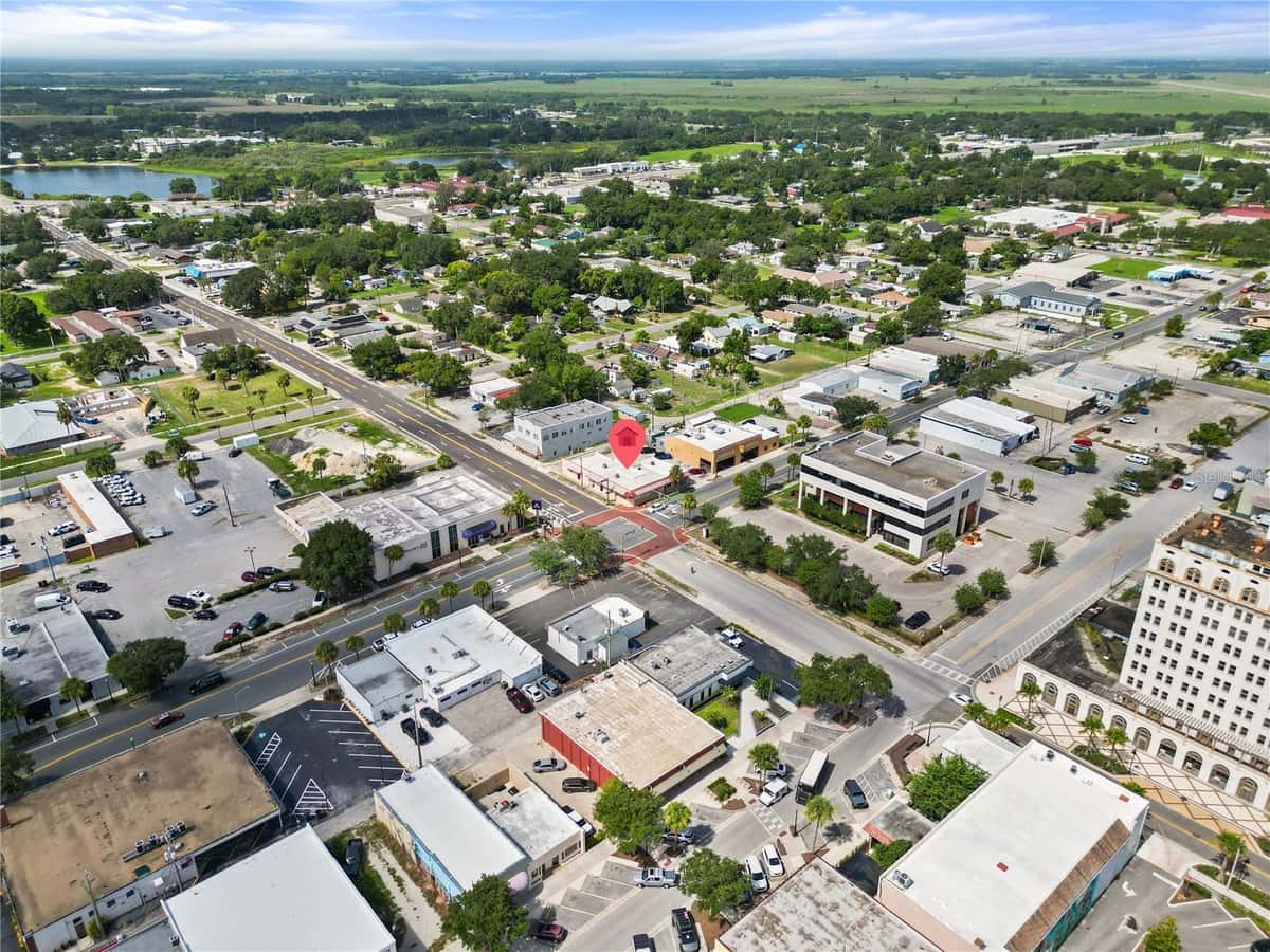 1 CENTRAL AVENUE