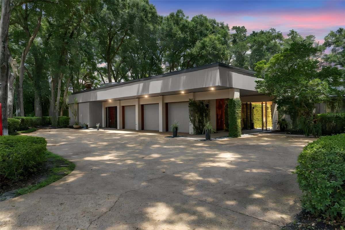 111 SAND PINE LANE