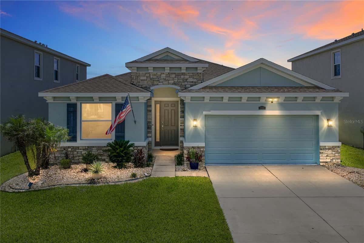 8382 BOWER BASS CIRCLE