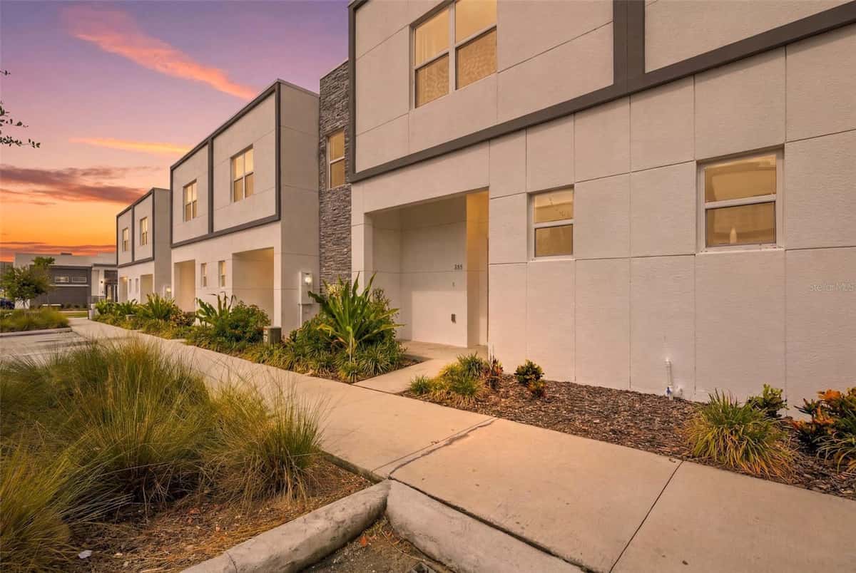 285 FAMAGUSTA DRIVE