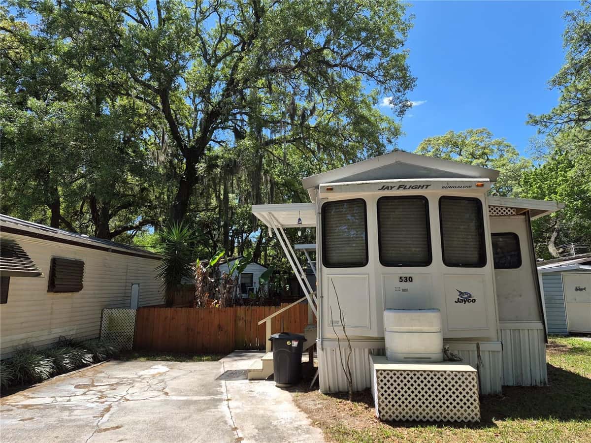 3000 CLARCONA ROAD