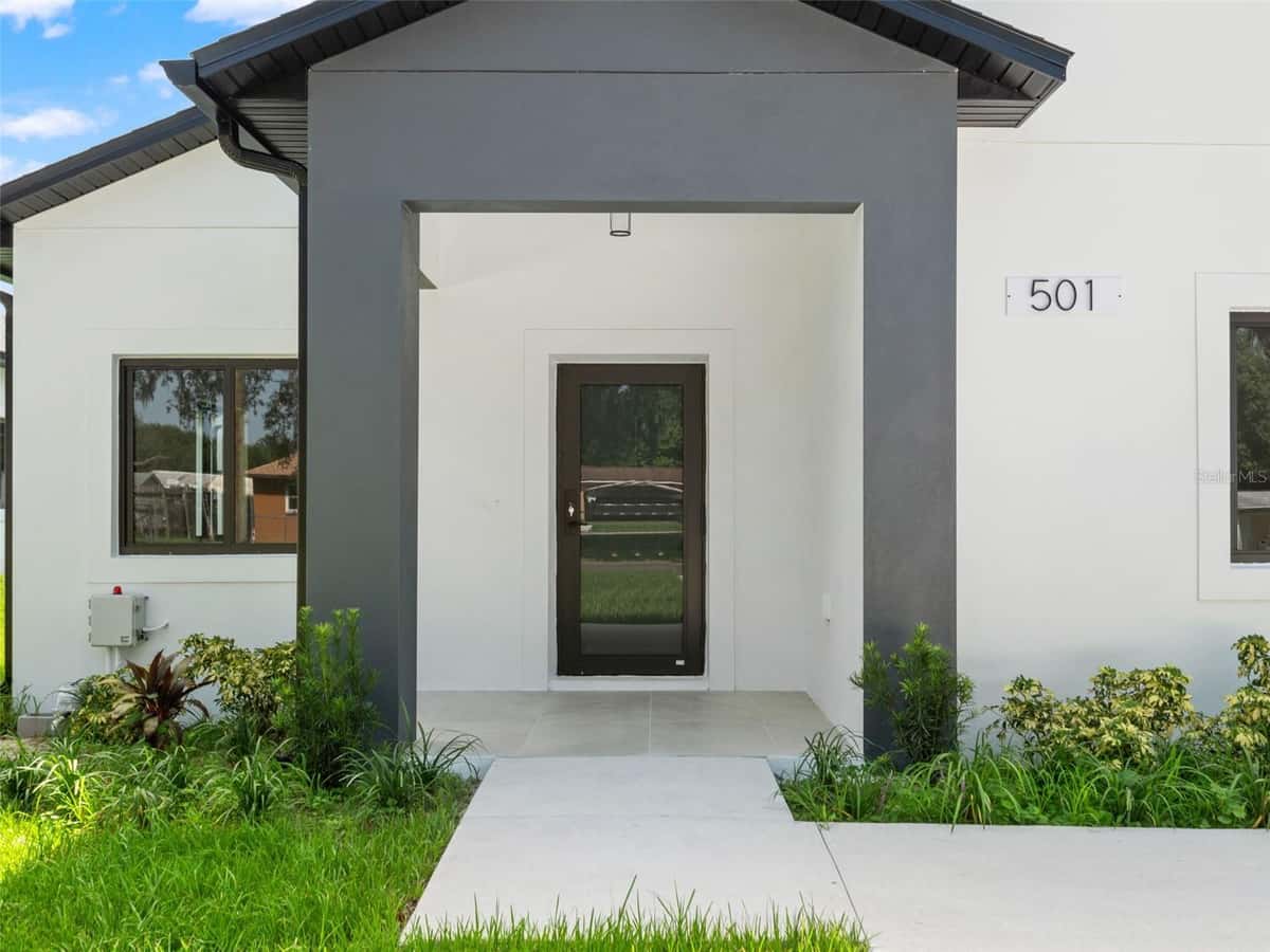 501 OCEAN AVENUE