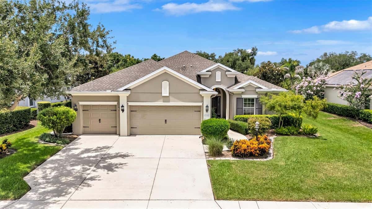 1436 HICKORY VIEW CIRCLE