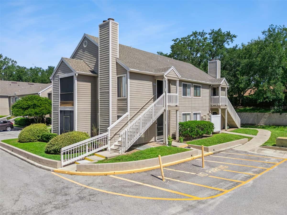 549 SUN RIDGE PLACE