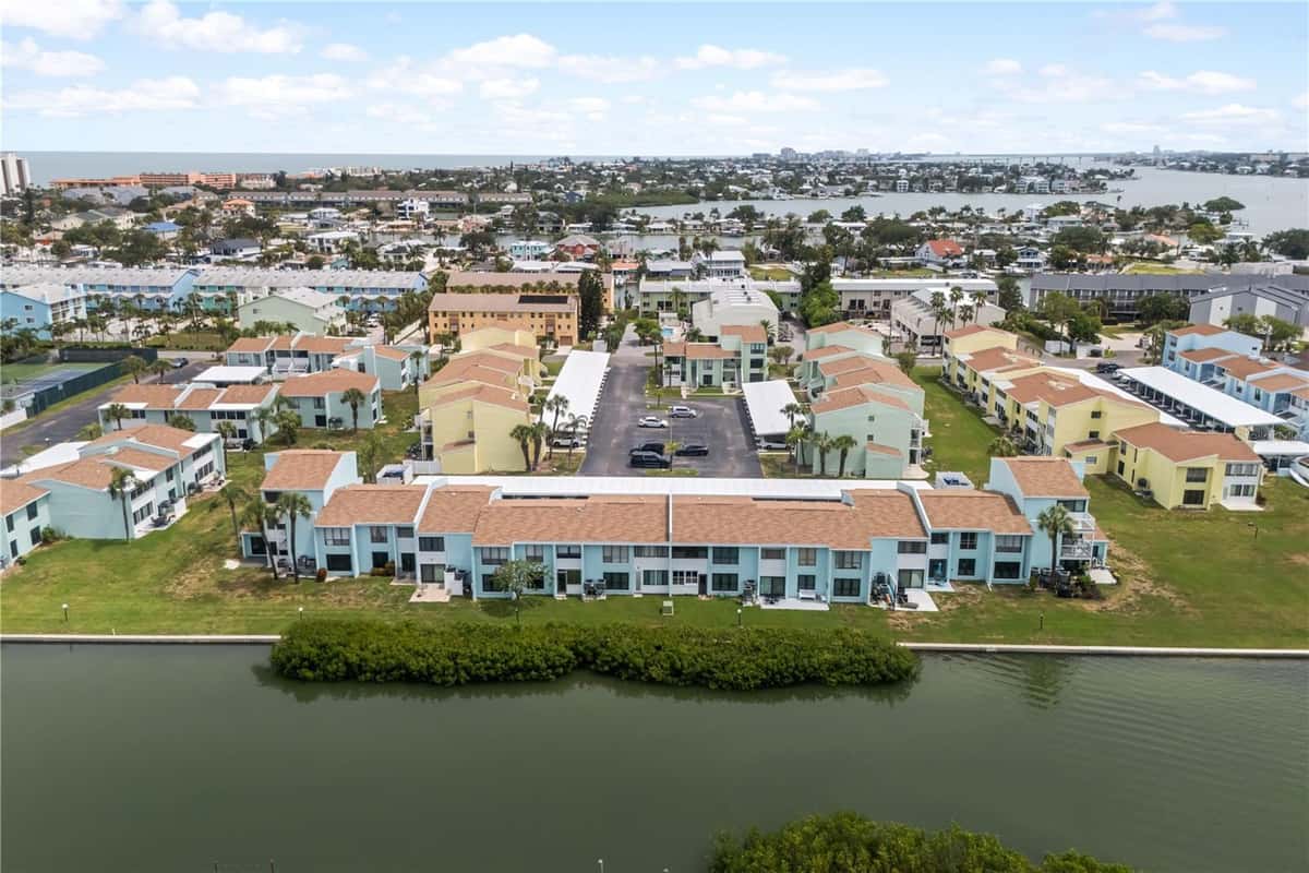 1 WINDRUSH BOULEVARD