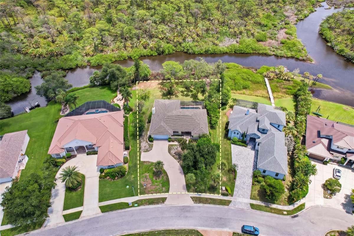 1305 SORRENTO WOODS BOULEVARD