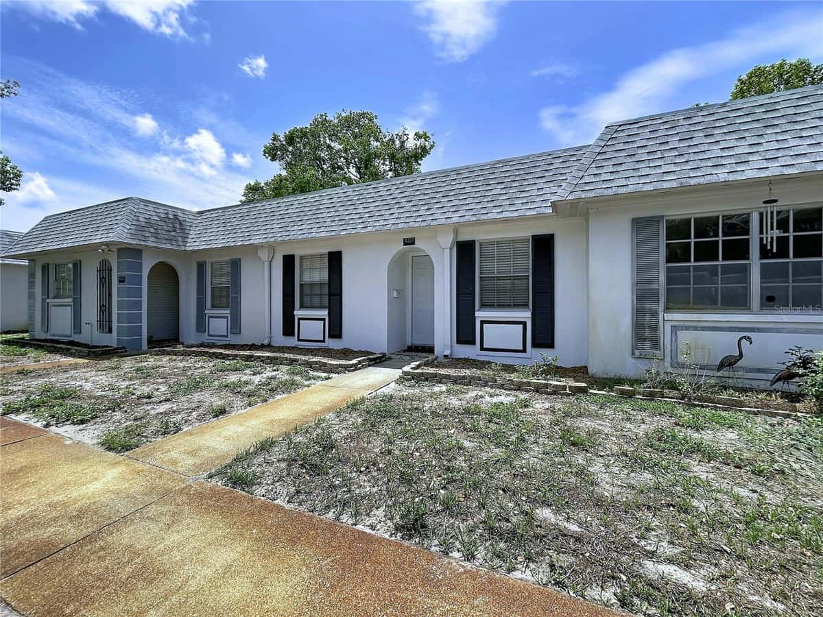 4227 SHELDON PLACE