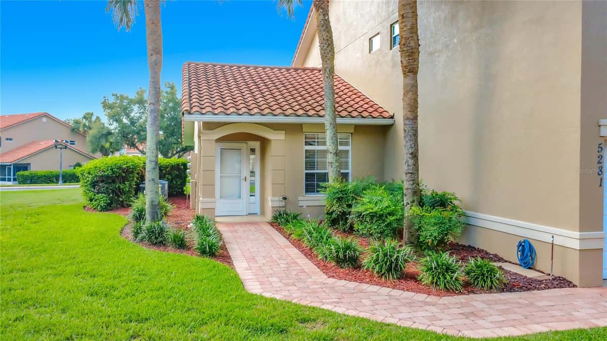 5281 BOWLINE COURT
