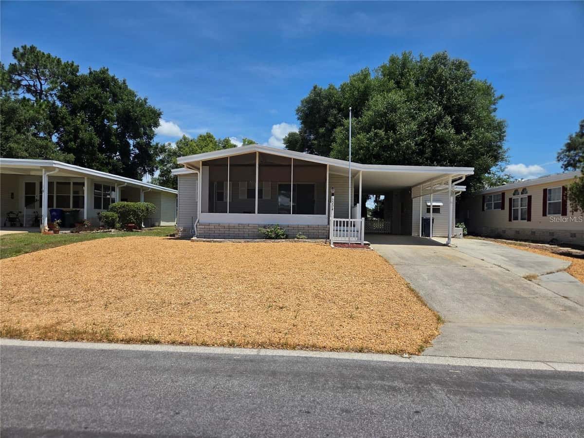 3224 MANATEE ROAD