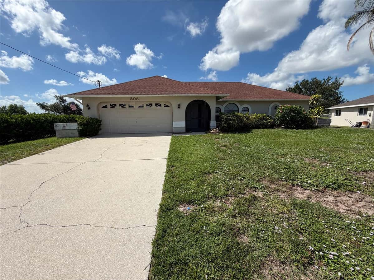 808 7TH TERRACE