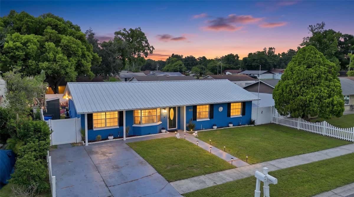 1206 TULIPWOOD DRIVE