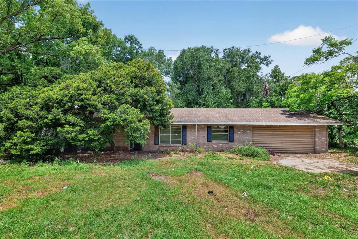 320 LAKE MILLSITE ROAD