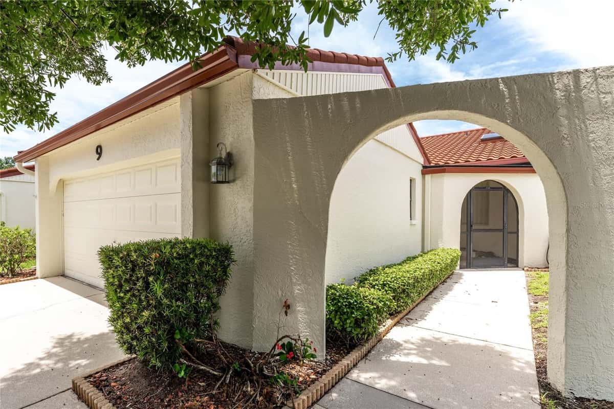 1640 ATARES DR. UNIT
