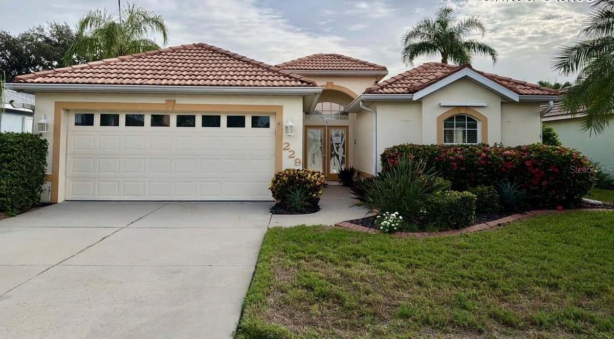 229 VENICE PALMS BOULEVARD