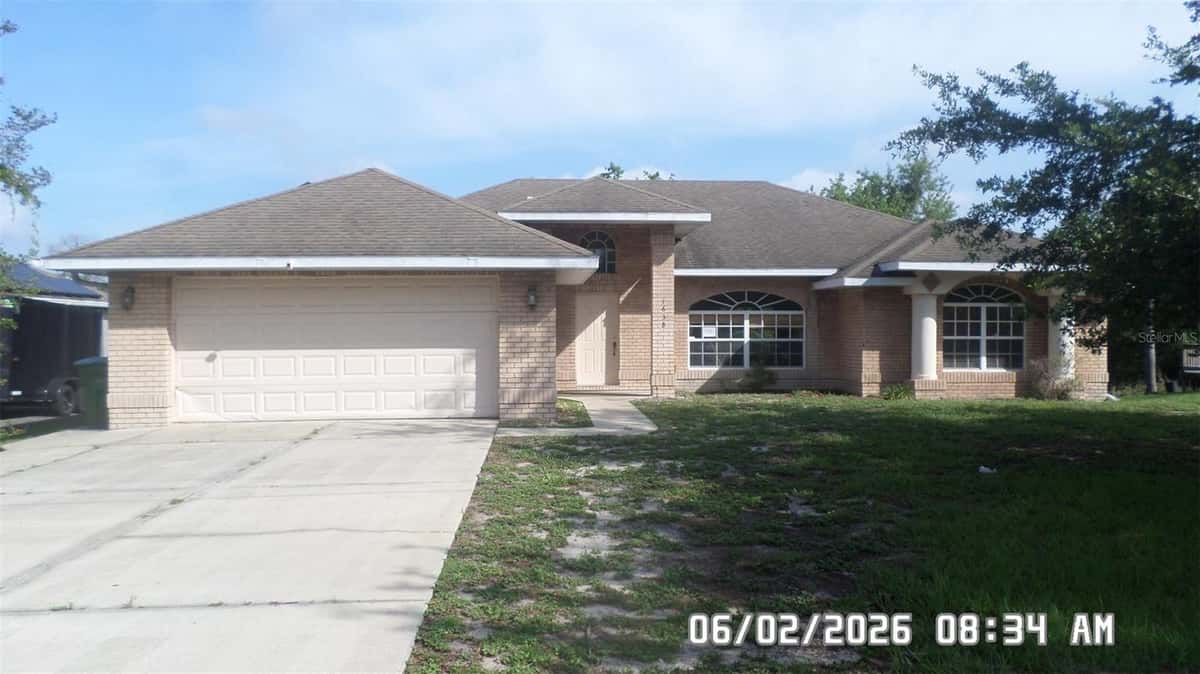 1638 AKRON DRIVE