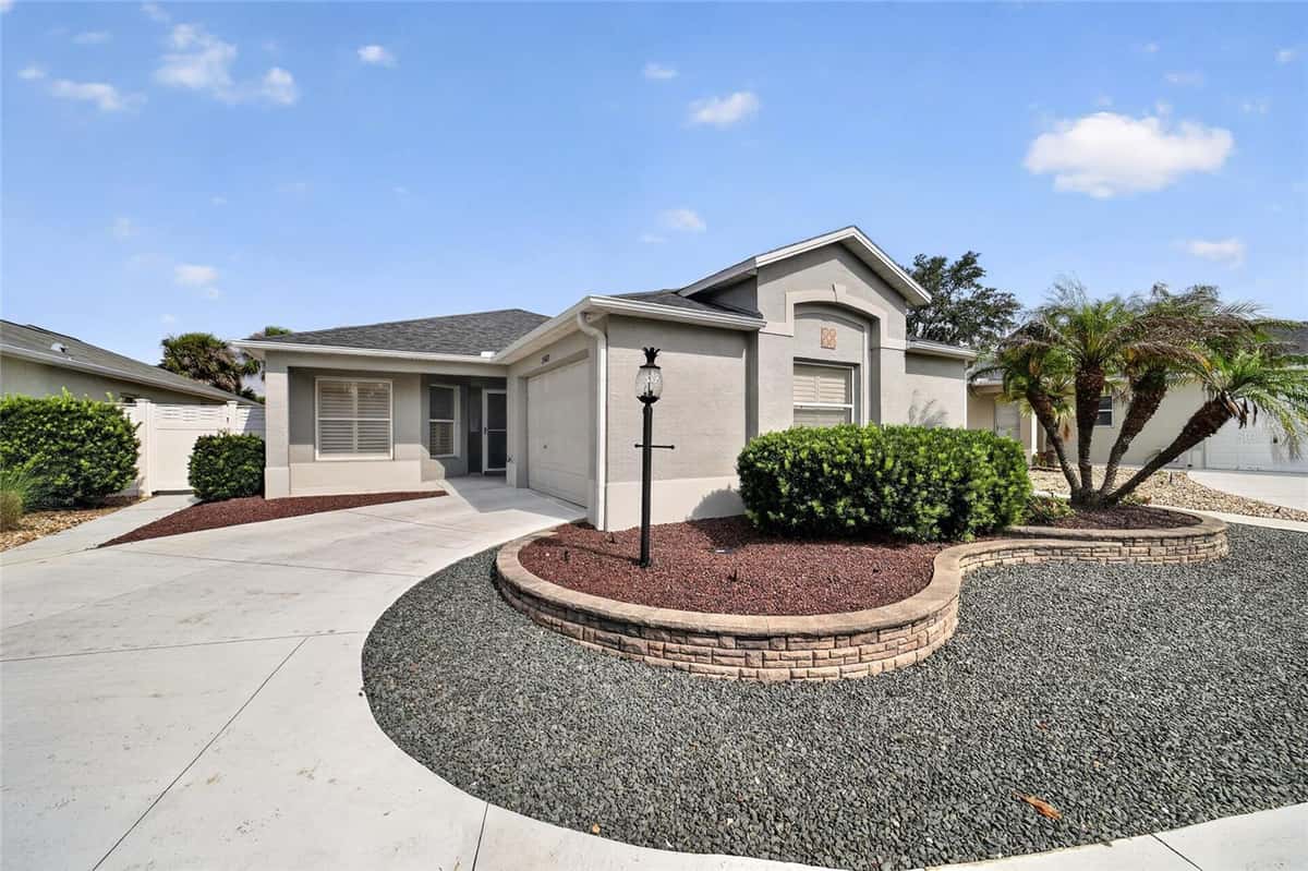 2408 SAFFRON LANE
