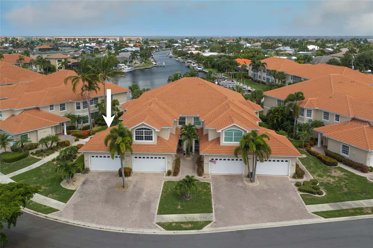 2590 TARPON COVE DRIVE