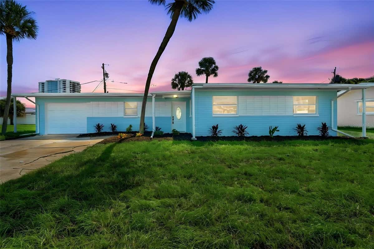 2542 CORAL WAY
