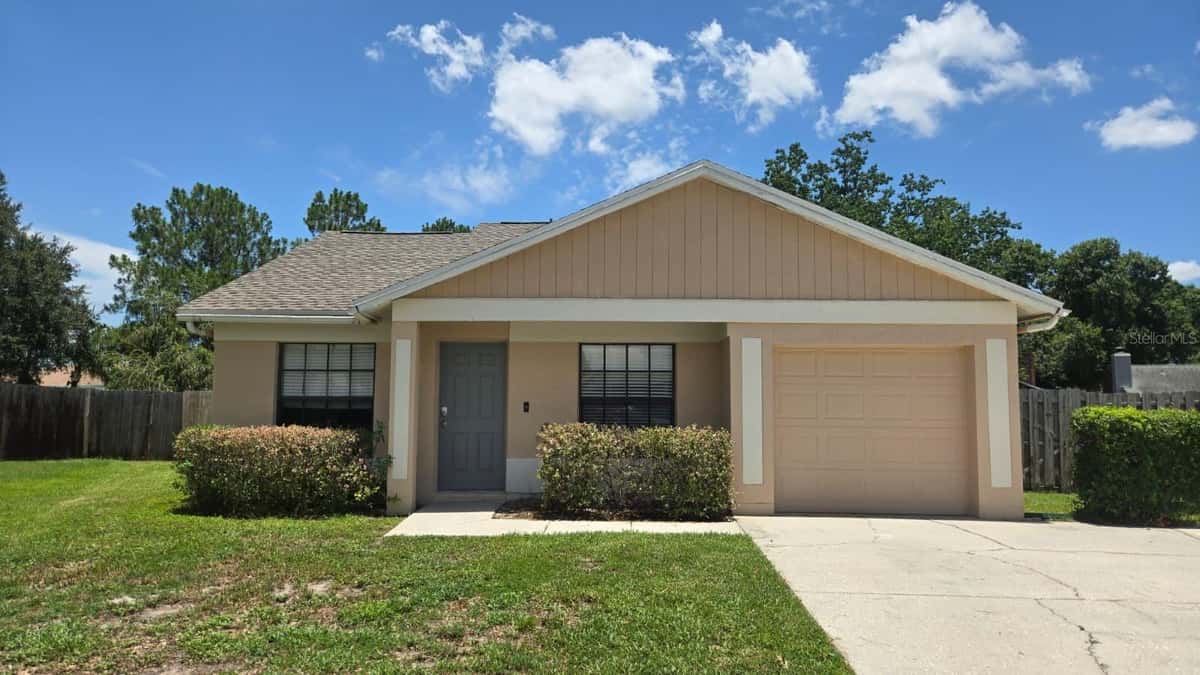 1501 KESTREL WAY