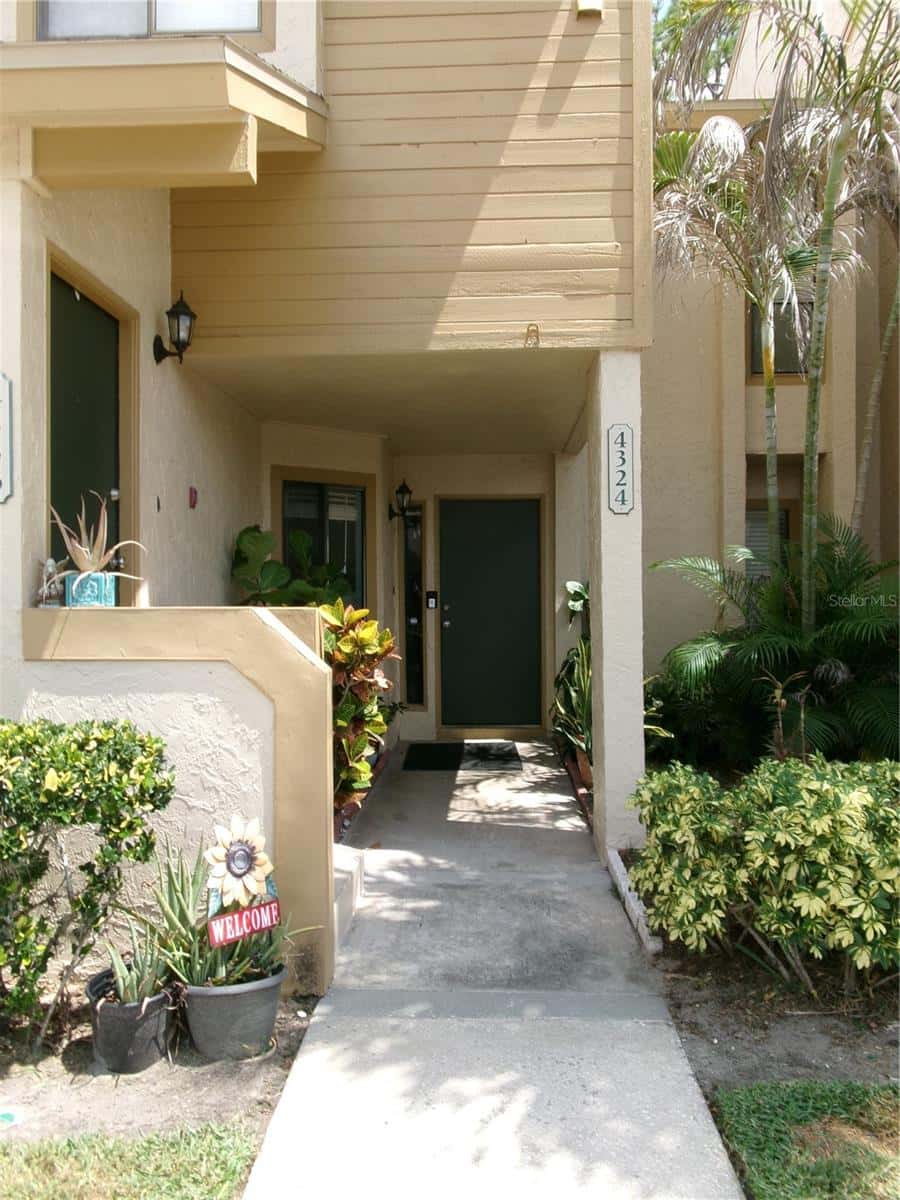 4324 MIDDLEBROOK ROAD
