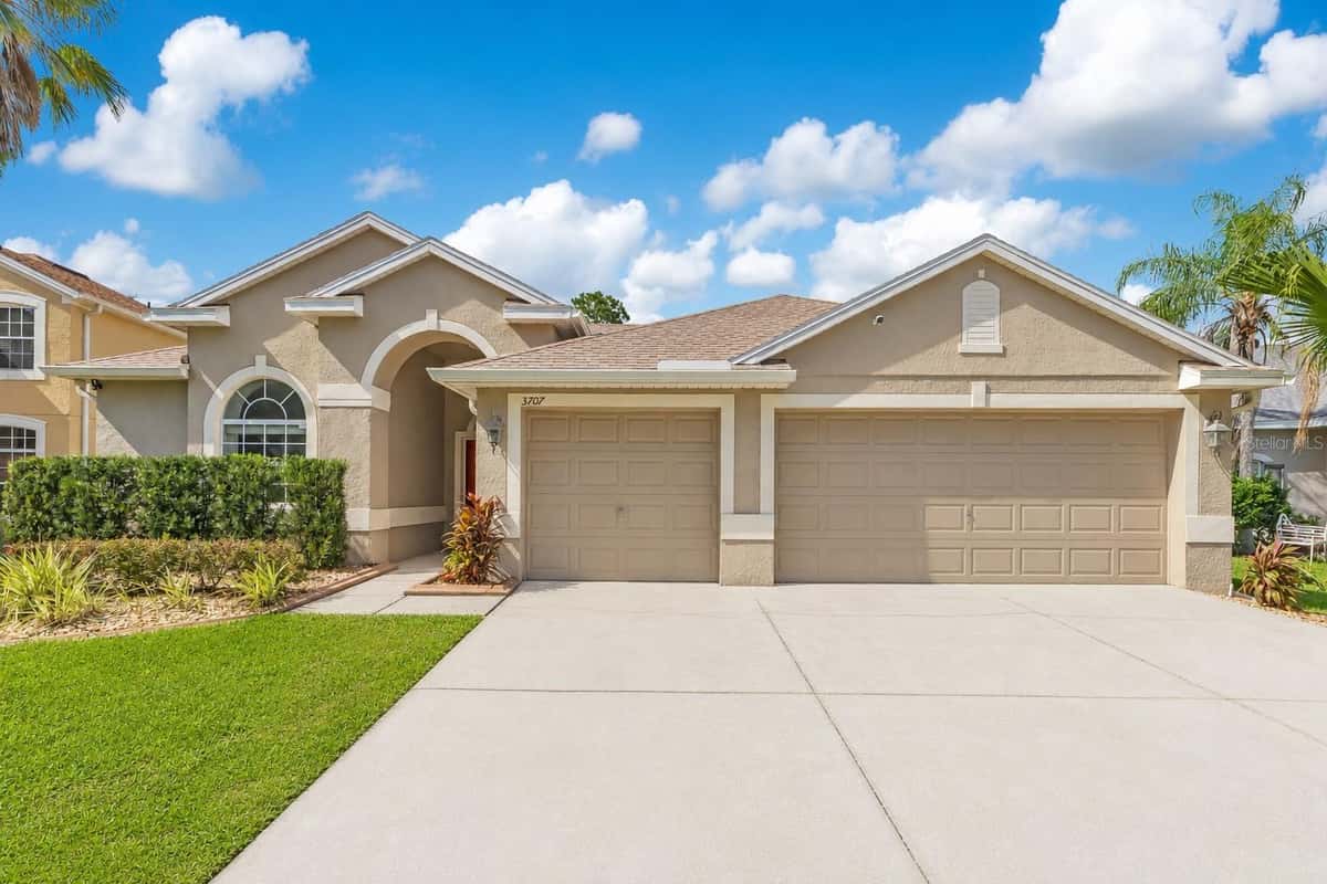 3707 MOON DANCER PLACE