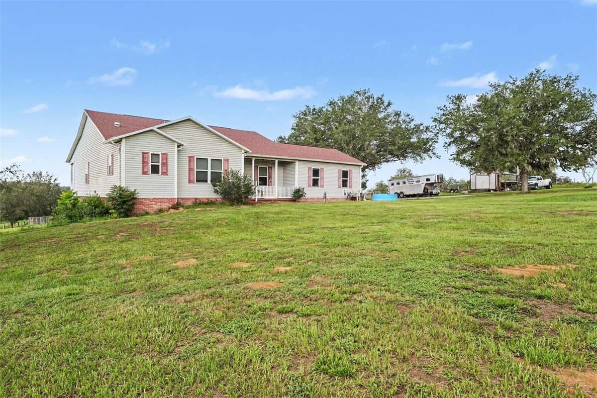 36304 TOMKOW LANE