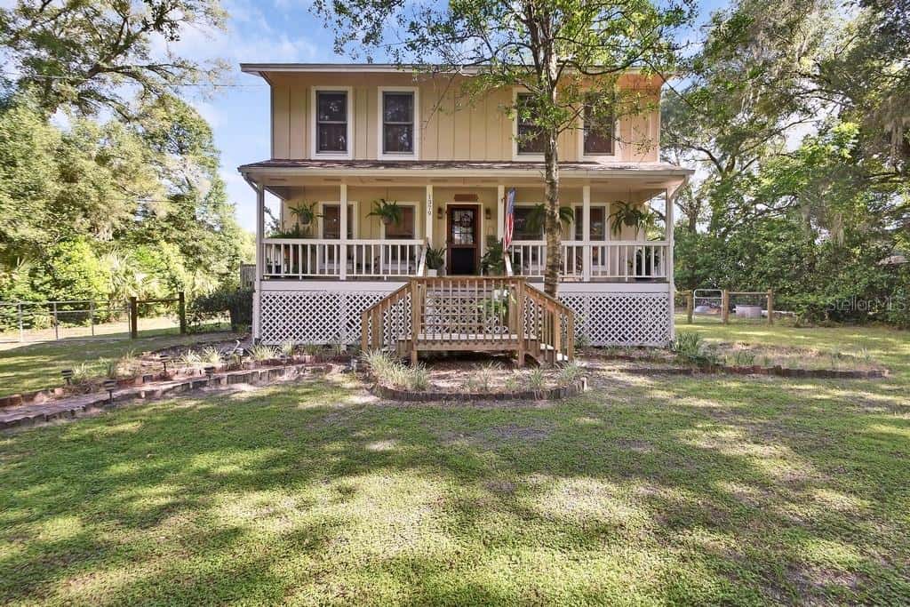 1379 TAYLOR ROAD