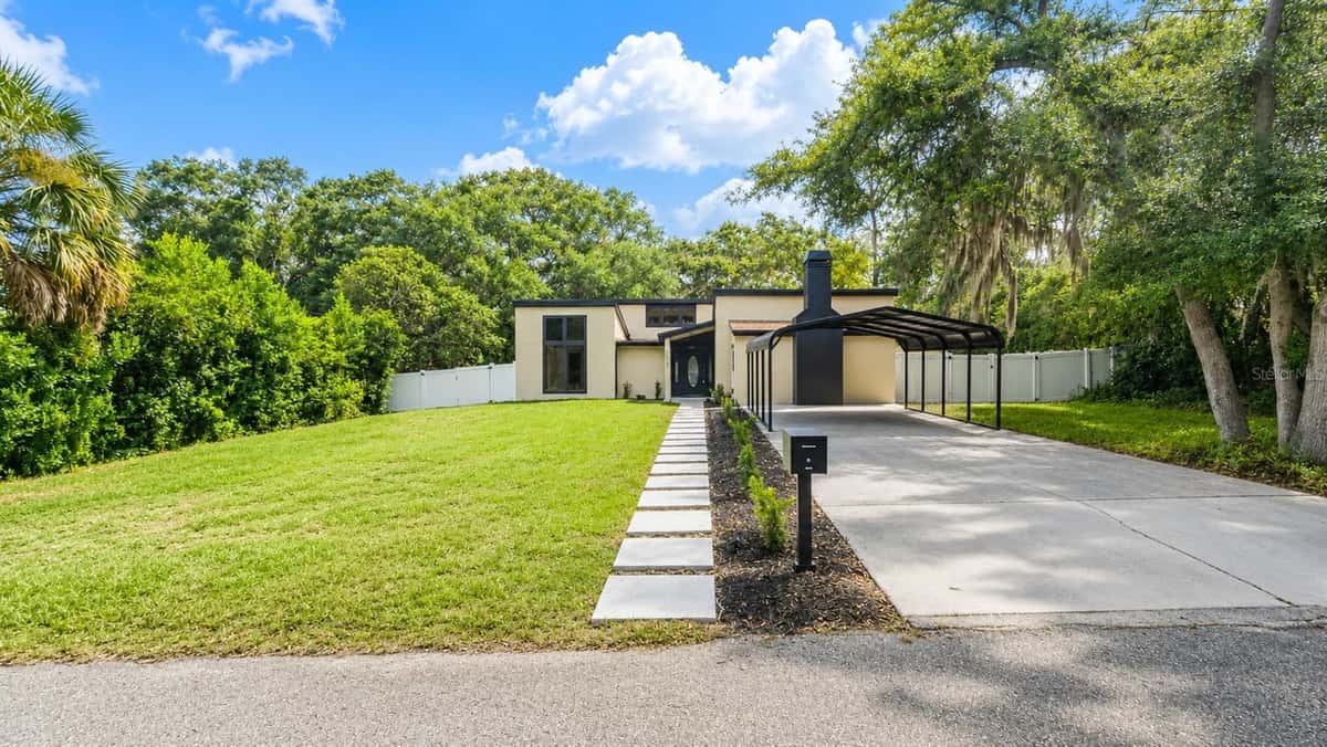 16123 LAKE BURRELL DRIVE