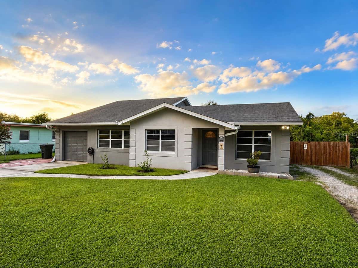 1150 MAGNOLIA DRIVE
