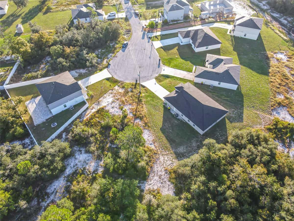 1257 AMAZON LANE