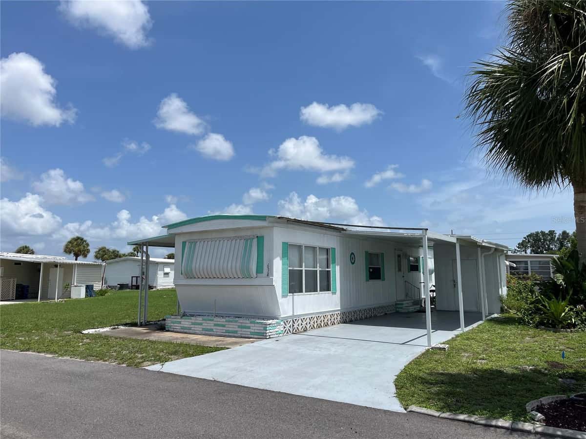 634 COMO DRIVE