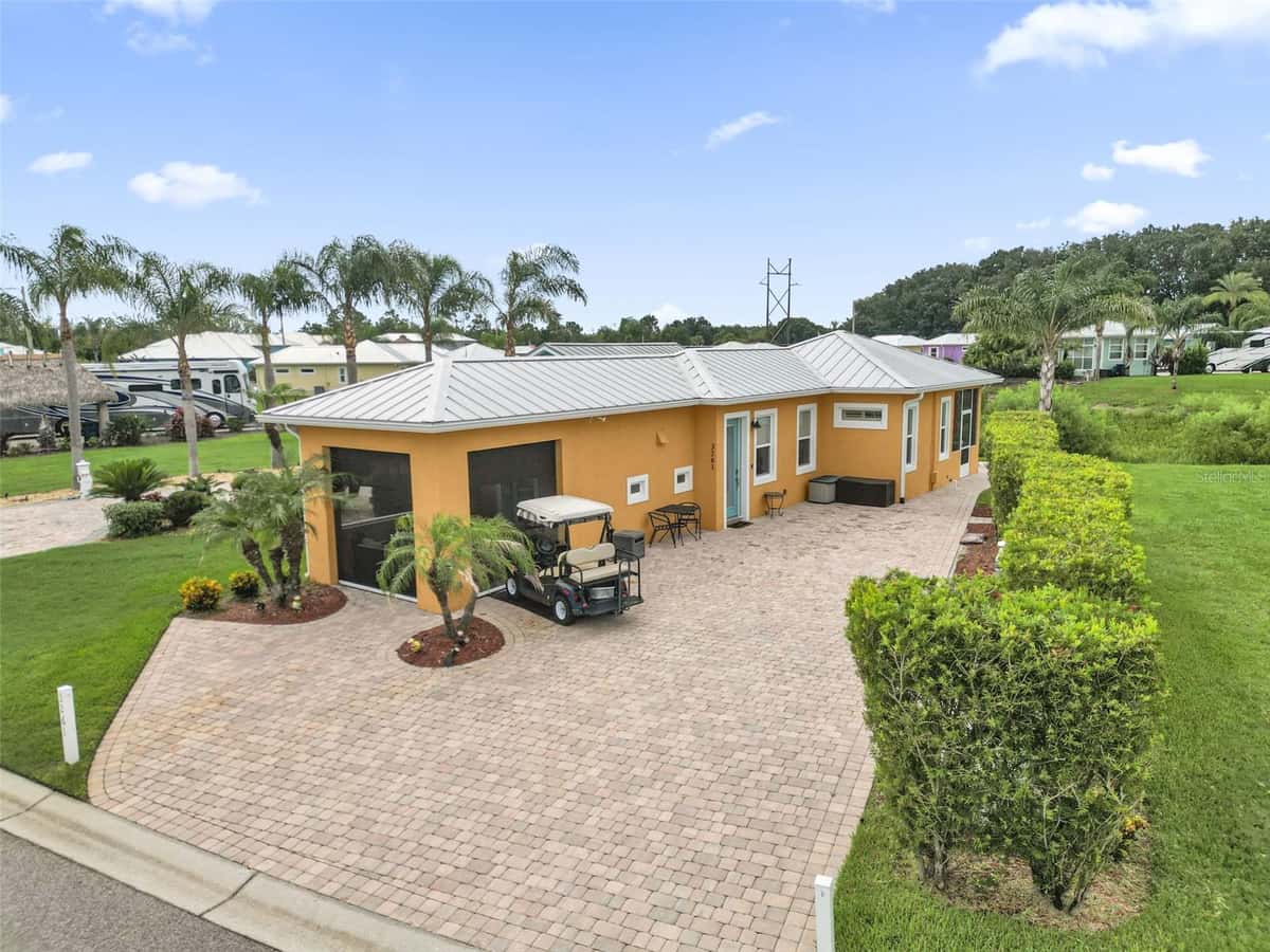 3261 FISH HAWK DRIVE