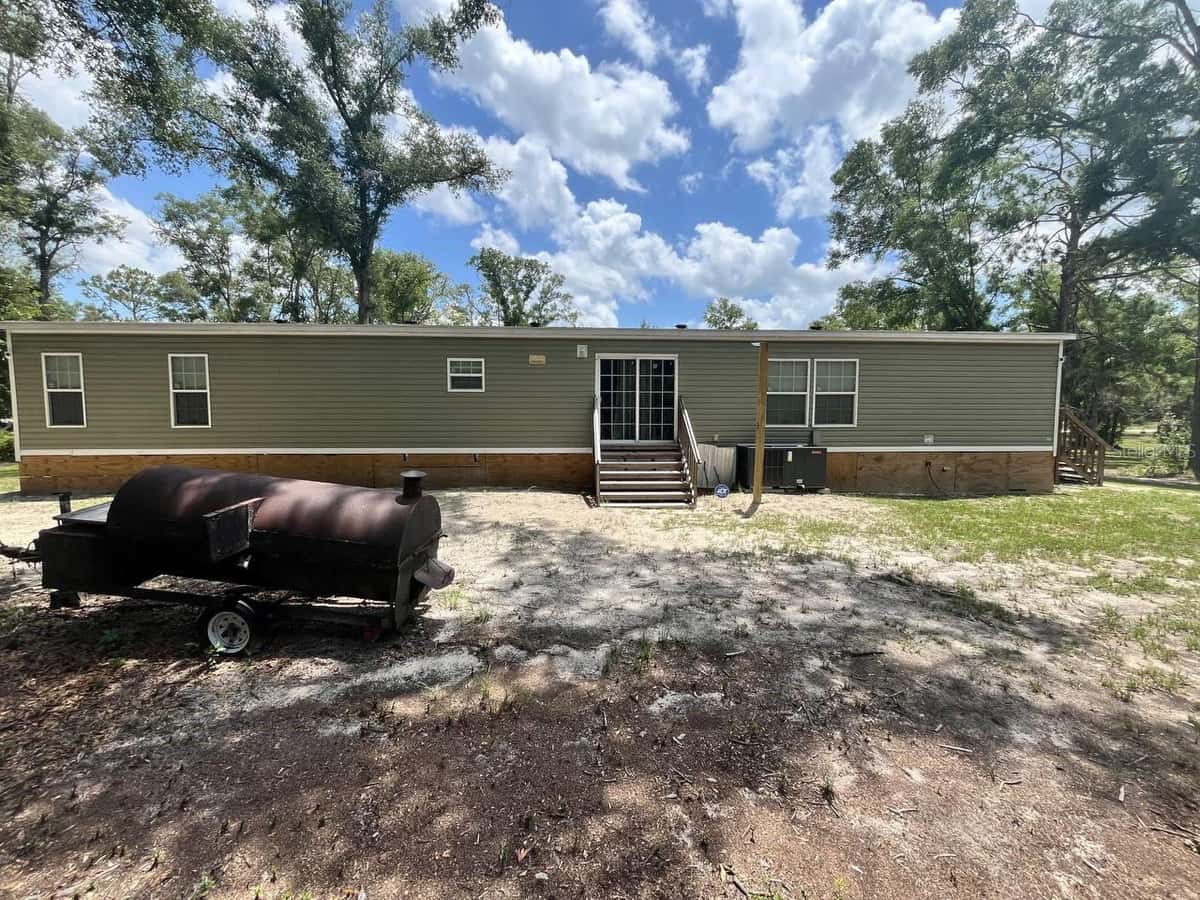 21619 41ST DRIVE