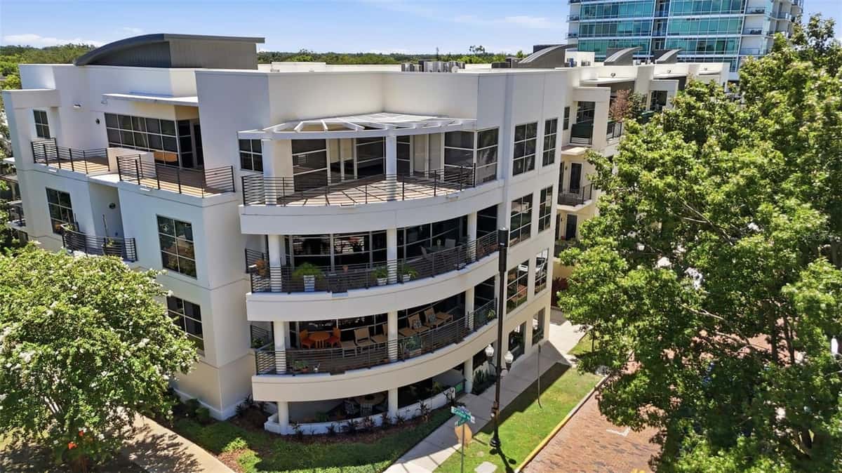 1 EOLA DRIVE