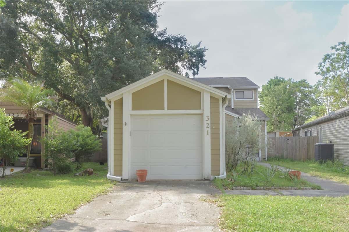 321 KIRKCALDY DRIVE