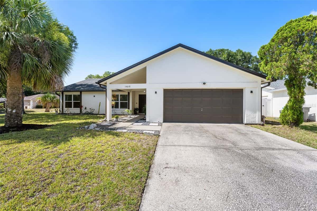 14018 CASCADE LANE