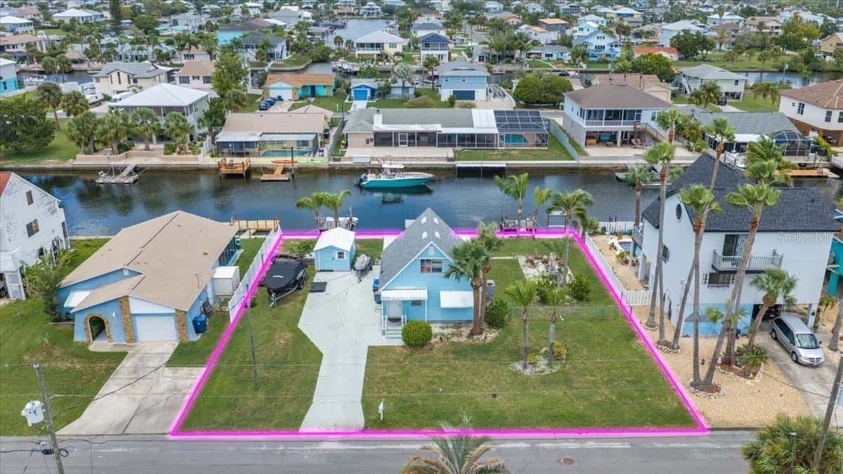 4009 CASA COURT