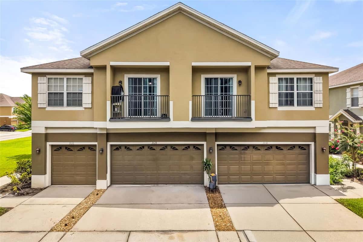 2026 ESTANCIA CIRCLE