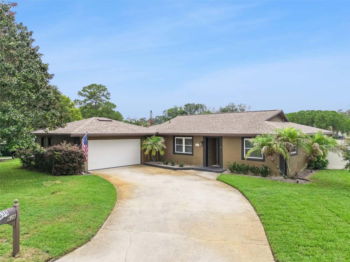 636 SWALLOW DRIVE
