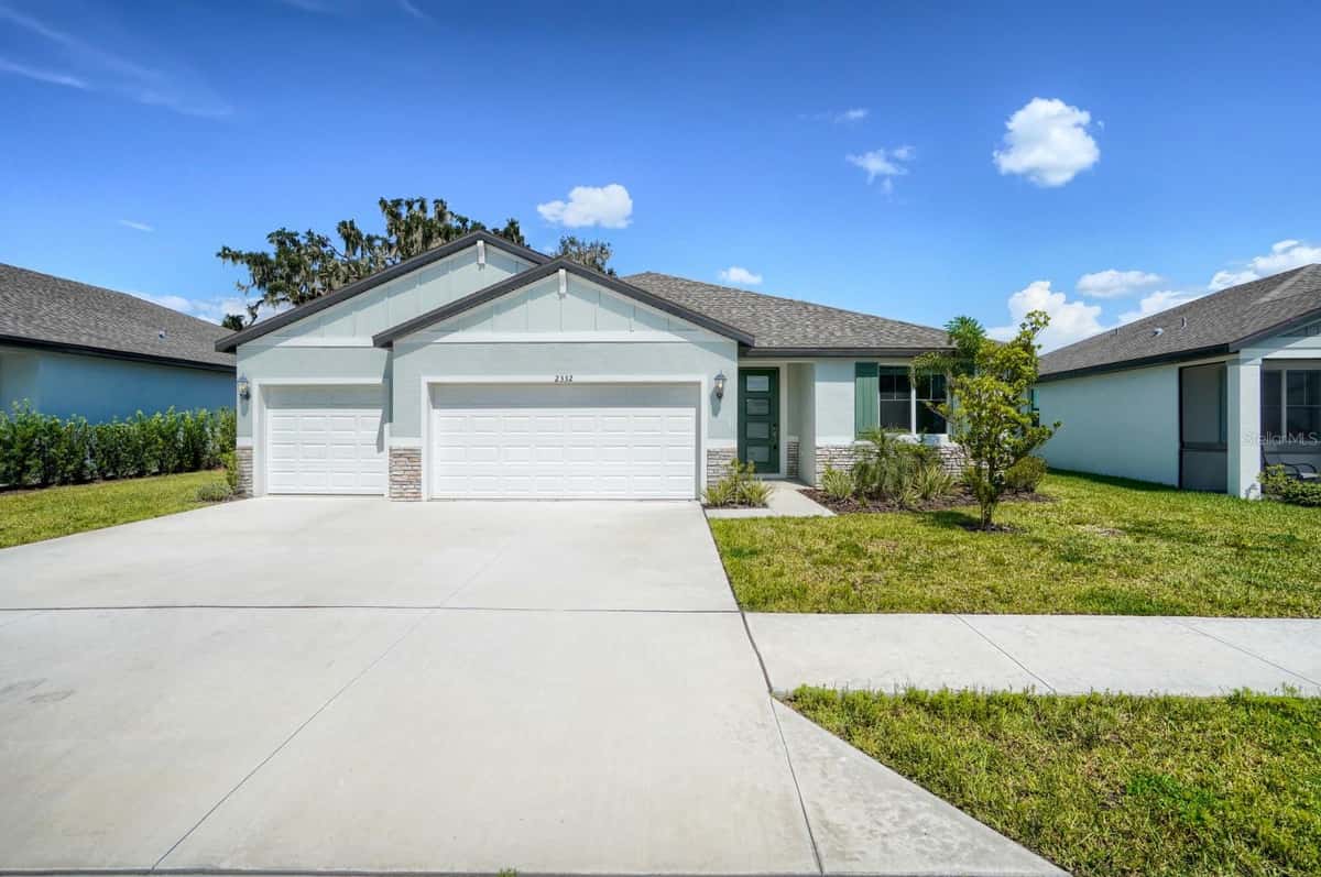 2332 CITRUS BLOOM DRIVE