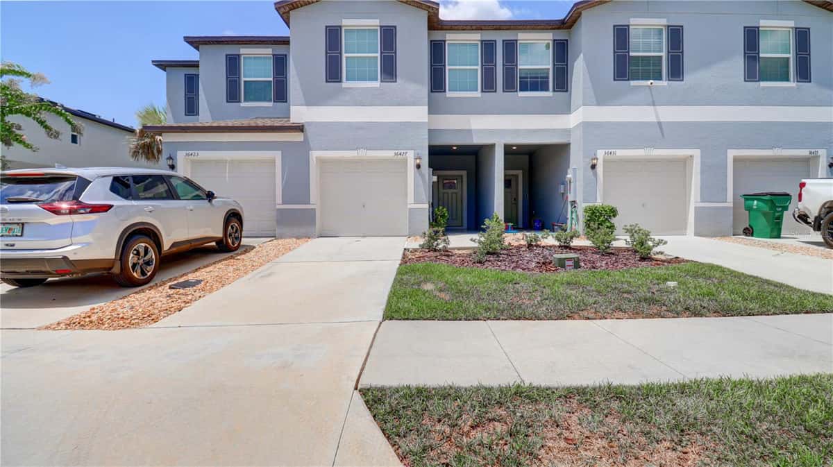 36427 GARDEN WALL WAY