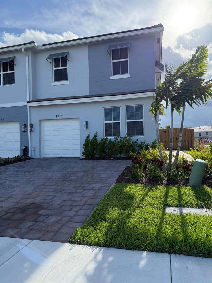 142 14TH TERRACE