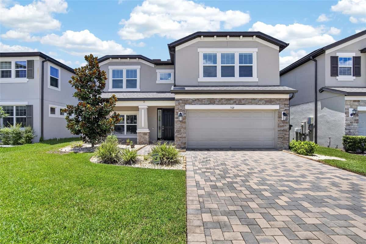 7321 GULF CYPRESS AVENUE