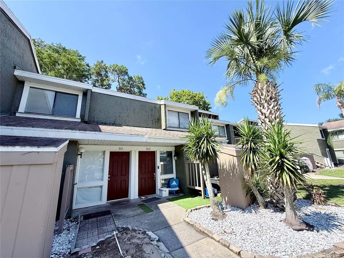 5111 EAGLESMERE DRIVE
