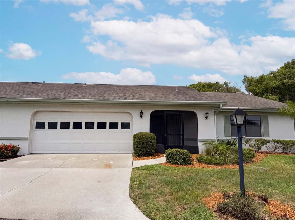 1404 LELAND DRIVE