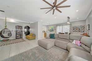 1531 194TH TERRACE
