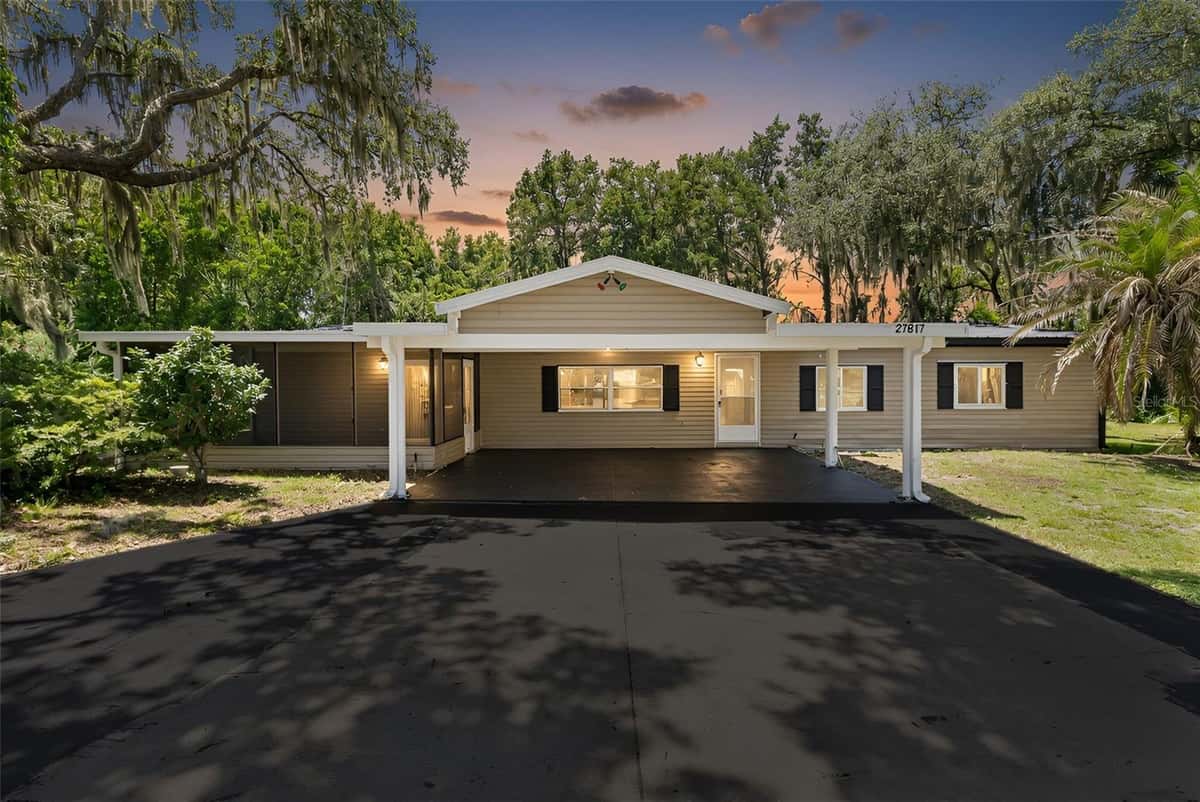 27817 PELICAN ISLE DRIVE
