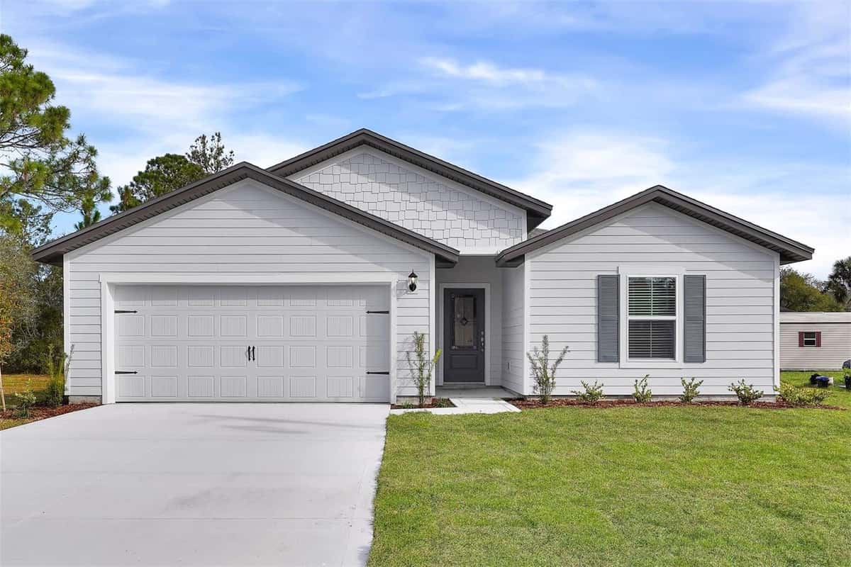 19 PINEAPPLE DRIVE