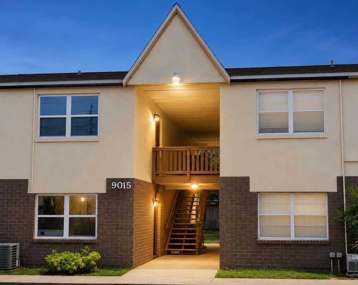 9015 WESTCHESTER CIRCLE