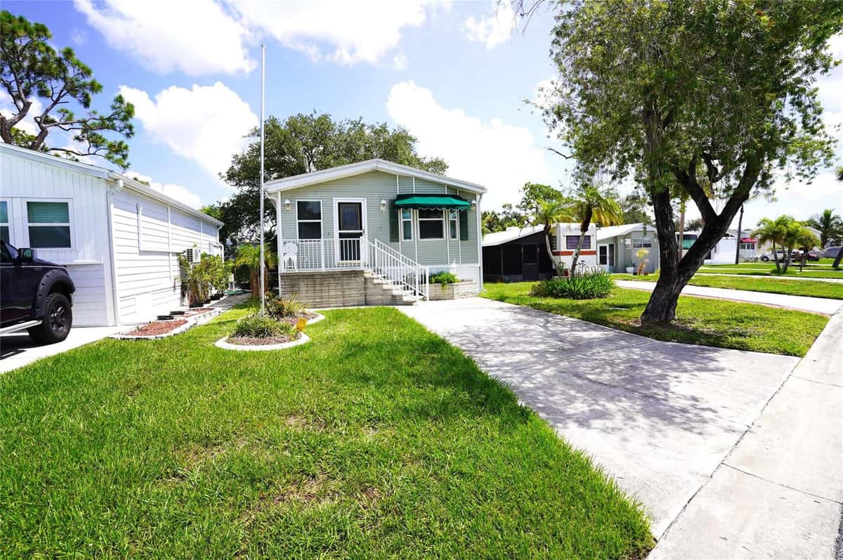 125 BROOKSHIRE DRIVE